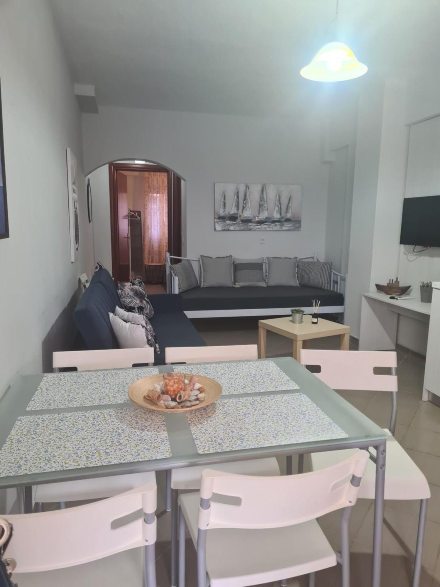 Makis Apartments Touzla Ofrínion Exterior photo